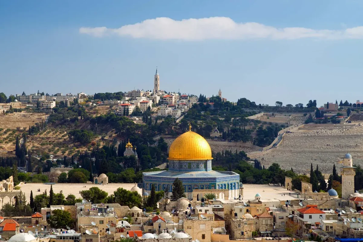 Pelerinaj biblic în Țara Sfântă: Tur spiritual de 14 zile în Iordania și Israel